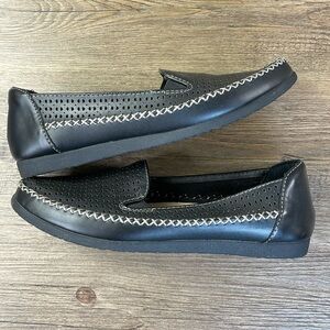 Earth Origins Women’s Lark Lizzy Black Slip On Shoes, Size 10